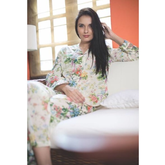 handprint Other - Organic Cotton Floral Print PJ’s